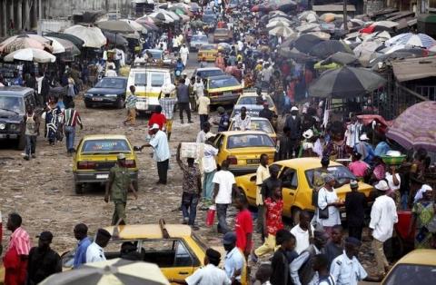 Activity at Guinea's largest Madina market in the capital Conakry. PHOTO BY REUTERS/Emmanuel Braun