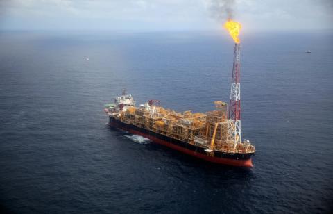 Kaombo Norte floating oil platform is seen from a helicopter off the coast of Angola, November 8, 2018. PHOTO BY REUTERS/Stephen Eisenhammer