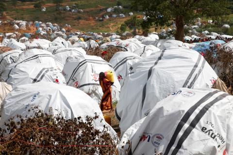ADDIS ABABA (Reuters) - Heavy fighting between ethnic groups in southern Ethiopia has killed at least 21 people and wounded 61, its state news agency said on Saturday, amid escalating violence that has sent hundreds fleeing across the border to neighboring Kenya.  Outbreaks of violence in the south between the Oromo and other groups have escalated since Prime Minister Abiy Ahmed - the first leader from the Oromo ethnic group in Ethiopia's modern history - came to office in March.  Fighting broke out between