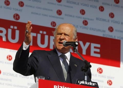 Nationalist Movement Party (MHP) leader Devlet Bahceli addresses his supporters during an election rally for Turkey's June 7 parliamentary election, in Istanbul, Turkey, May 31, 2015. PHOTO BY REUTERS/Osman Orsal