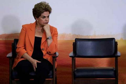 Brazil's President Dilma Rousseff reacts during a launch ceremony of Agricultural and Livestock Plan for 2016/2017, at the Planalto Palace in Brasilia, Brazil, May 4, 2016. PHOTO BY REUTERS/Ueslei Marcelino