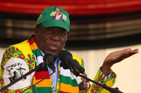 President Emmerson Mnangagwa addresses an election rally of his ruling ZANU PF party in Mutare, Zimbabwe, May 19, 2018. PHOTO BY REUTERS/Philimon Bulawayo