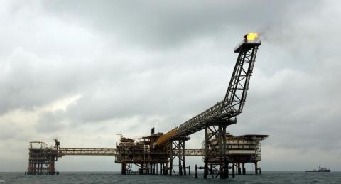 The SPQ1 gas platform is seen on the southern edge of Iran's South Pars gas field in the Gulf, off Assalouyeh, 1,000 km (621 miles) south of Tehran