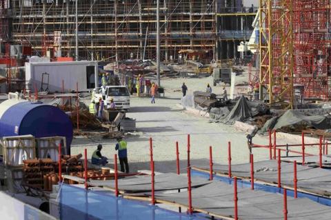Migrant labourers work at a construction site at the Aspire Zone in Doha, Qatar, March 26, 2016. PHOTO BY REUTERS/Naseem Zeitoon