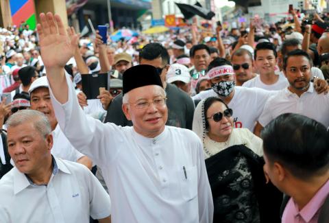 Former Malaysian Prime Minister Najib Razak and his wife Rosmah Mansor attend the Anti-ICERD (International Convention on the Elimination of All Forms of Racial Discrimination) mass rally in Kuala Lumpur, Malaysia, December 8, 2018. PHOTO BY REUTERS/Sadiq Asyraf