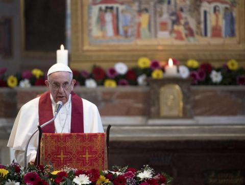 Pope Francis leads a mass at the Basilica of Saint Bartholomew on Tiber island in Rome, April 22, 2017. PHOTO BY REUTERS/Maurizio Brambatti