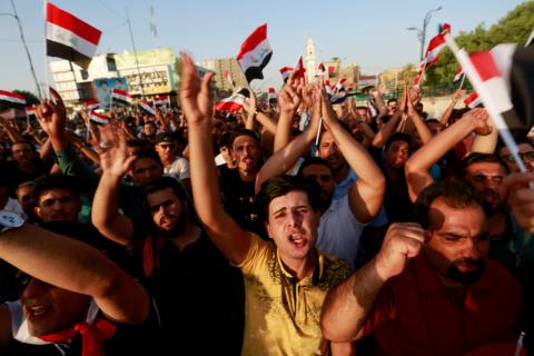 People protest over poor public services in the city of Najaf, Iraq, July 27, 2018. PHOTO BY REUTERS/Alaa al-Marjani