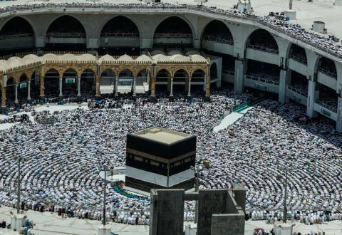 Muslim pilgrims attend Friday prayer at the Grand mosque ahead of annual Haj pilgrimage in the holy city of Mecca, Saudi Arabia, August 17, 2018. PHOTO BY REUTERS/Zohra Bensemra
