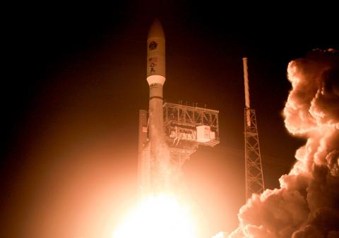 A United Launch Alliance Atlas 5 rocket lifts off from the Cape Canaveral Air Force Station in Cape Canaveral, Florida, U.S., August 8, 2019. PHOTO BY REUTERS/Joe Skipper
