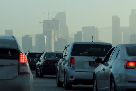 Commuters navigate early morning traffic as they drive towards downtown in Los Angeles, California, U.S., July 22, 2019. PHOTO BY REUTERS/Mike Blake