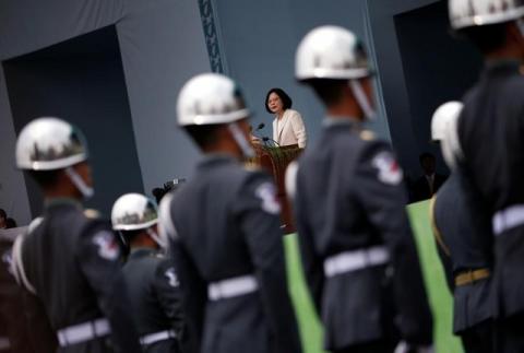 Taiwan’s President Tsai Ing-wen addresses during an inauguration ceremony in Taipei, Taiwan, May 20, 2016. PHOTO BY REUTERS/Tyrone Siu