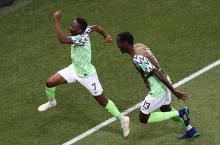  Volgograd Arena, Volgograd, Russia - June 22, 2018 Nigeria's Ahmed Musa celebrates with Simeon Nwankwo after scoring their second goal, Volgograd Arena, Volgograd, Russia, June 22, 2018. PHOTO BY  REUTERS/Sergio Perez
