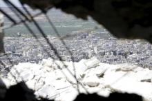 A general view shows the northern town of Ariha, as seen from the rebel-held area of Jabal al-Arbaeen, May 26, 2015. PHOTO BY REUTERS/Khalil Ashawi