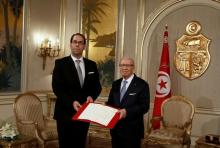 President Beji Caid Essebsi (R) meets with Prime Minister-designate Youssef Chahed in Tunis,Tunisia, August 3, 2016. PHOTO BY REUTERS/Zoubeir Souissi