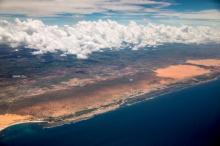 The Somali coast as seen from U.S. Secretary of State John Kerry's plane as it nears the airport in Mogadishu, Somalia, Tuesday, May 5, 2015. PHOTO BY REUTERS/Andrew Harnik