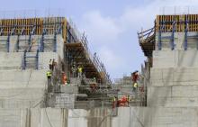 Construction workers are seen in a section of Ethiopia's Grand Renaissance Dam, as it undergoes construction, during a media tour along the river Nile in Benishangul Gumuz Region, Guba Woreda, in Ethiopia, March 31, 2015. PHOTO BY REUTER/Tiksa Negeri