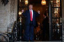 U.S. President-elect Donald Trump talks to members of the media after a meeting meeting with Pentagon officials at Mar-a-Lago estate in Palm Beach, Florida, U.S., December 21, 2016. PHOTO BY REUTERS/Carlos Barria