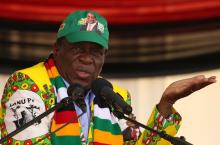 President Emmerson Mnangagwa addresses an election rally of his ruling ZANU PF party in Mutare, Zimbabwe, May 19, 2018. PHOTO BY REUTERS/Philimon Bulawayo