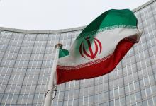 An Iranian flag flutters in front of the International Atomic Energy Agency (IAEA) headquarters in Vienna, Austria, January 15, 2016. PHOTO BY REUTERS/Leonhard Foeger