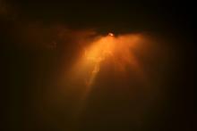 The sun struggles through the clouds as high winds push smoke and ash from the Currowan Fire towards Nowra, New South Wales, Australia January 4, 2020. PHOTO BY REUTERS/Tracey Nearmy