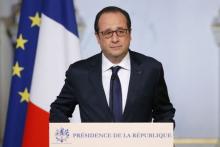 French President Francois Hollande delivers a speech after a defence council meeting at the Elysee Palace in Paris, France, April 29, 2015. PHOTO BY REUTERS/Gonzalo Fuentes