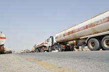 Fuel tanker trucks carrying smuggled petrol are seen on a road linking Bir Ali with Ataq city, the provincial capital of Shabwa province, Yemen, January 10, 2016. PHOTO BY REUTERS/Stringer