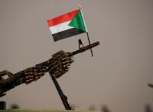 A Sudanese national flag is attached to a machine gun of Paramilitary Rapid Support Forces (RSF). PHOTO BY REUTERS/Umit Bektas