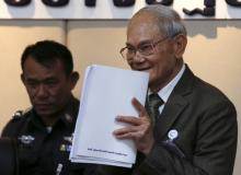 Meechai Ruchupan, 77, head of Thailand's Constitution Drafting Committee, attends a news conference at the parliament in Bangkok, Thailand, January 29, 2016. PHOTO BY REUTERS/Chaiwat Subprasom