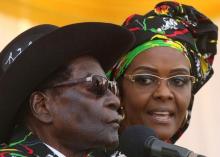 of his ruling ZANU (PF) in Chinhoyi, Zimbabwe, July 29, 2017. PHOTO BY REUTERS/Philimon Bulawayo