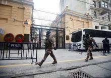 Members of police special forces patrol outisde the Russian Consulate in Istanbul, Turkey, December 20, 2016. PHOTO BY REUTERS/Osman Orsal
