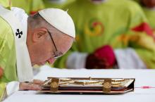 Pope Francis leads the World Meeting of Families closing mass in Phoenix Park, Dublin, Ireland, August 26, 2018. PHOTO BY REUTERS/Stefano Rellandini
