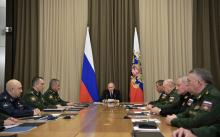 Russia's President Vladimir Putin chairs a meeting with top officials of the Russian Defence Ministry in Sochi, Russia, November 19, 2018. PHOTO BY REUTERS/Sputnik/Alexei Nikolsky/Kremlin