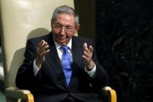 Cuban President Raul Castro greets attendees after addressing the 70th session of the United Nations General Assembly at the U.N. headquarters in New York, September 28, 2015. PHOTO BY REUTERS/Eduardo Munoz