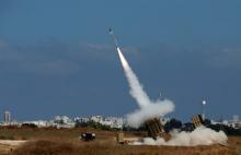 An Iron Dome launcher fires an interceptor rocket in the southern Israeli city of Ashdod, July 9, 2014. PHOTO BY REUTERS/Baz Ratner