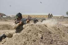 Iraqi soldiers train with members of the U.S. Army 3rd Brigade Combat Team, 82nd Airborne Division, at Camp Taji, Iraq, in this U.S. Army photo released, June 2, 2015. PHOTO BY REUTERS/U.S. Army