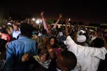 Supporters shout outside the National Prison during the release of politicians and journalists, after demonstrations in Khartoum, Sudan, February 18, 2018. PHOTO BY REUTERS/Mohamed Nureldin Abdallah