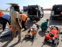Victims of a suicide attack in Baidoa wait to be evacuated after being flown into the Somali capital Mogadishu, February 29, 2016. PHOTO BY REUTERS/Feisal Omar