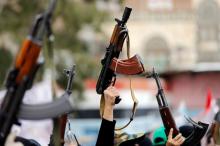 Women loyal to the Houthi movement hold up rifles as they take part in a parade to show support for the movement in Sanaa, Yemen, September 6, 2016. PHOTO BY REUTERS/Khaled Abdullah