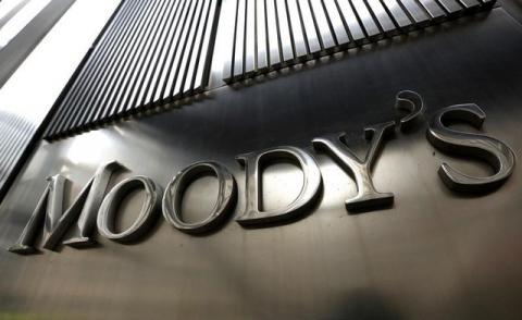 A Moody's sign is displayed on 7 World Trade Center, the company's corporate headquarters in New York, February 6, 2013. PHOTO BY REUTERS/Brendan McDermid