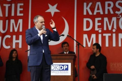 Turkish Sportminister Akif Cagatay Kilic attends a protest for Turkish President Tayyip Erdogan in a pro-government protest in Cologne, Germany, July 31, 2016. PHOTO BY REUTERS/Thilo Schmuelgen