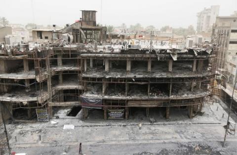 A general view of the site after a suicide car bomb attack at the shopping area of Karrada, a largely Shi'ite district, in Baghdad, Iraq, July 4, 2016. PHOTO BY REUTERS/Ahmed Saad
