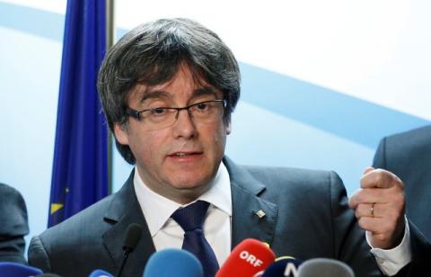 Carles Puigdemont, the dismissed President of Catalonia, attends a press conference in Brussels, Belgium, December 22, 2017. PHOTO BY REUTERS/Francois Lenoir