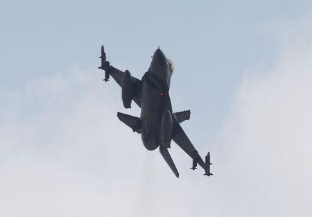 A Turkish F-16 fighter jet takes off from Incirlik airbase in the southern city of Adana, Turkey, July 27, 2015. PHOTO BY REUTERS/Murad Sezer