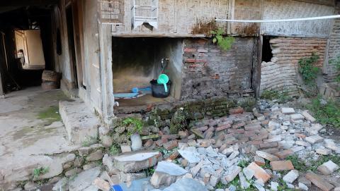 A damaged house is seen following an earthquake in Lombok, Indonesia, July 29, 2018 in this picture obtained from social media. PHOTO BY REUTERS/Courtesy of Lalu Onank/Social Media