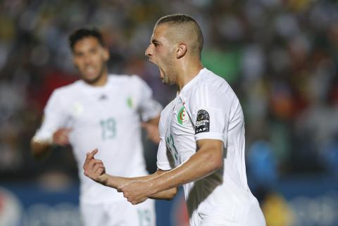 Algeria's Islam Slimani celebrates his goal during their Group C soccer match against South Africa at the 2015 African Cup of Nations in Mongomo, January 19, 2015. PHOTO BY REUTERS/Mike Hutchings