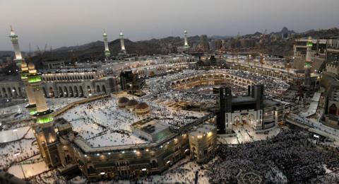 Muslims pray at the Grand mosque during the annual Haj pilgrimage in Mecca, Saudi Arabia, September 3,2017. PHOTO BY REUTERS/Suhaib Salem