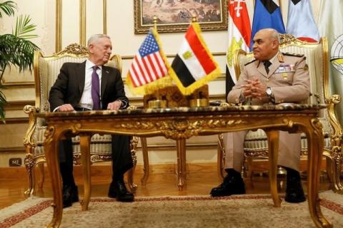 Egypt's Minister of Defense Sedki Sobhi welcomes U.S. Defense Secretary James Mattis at the Ministry of Defense in Cairo, Egypt, April 20, 2017. PHOTO BY REUTERS/Jonathan Ernst