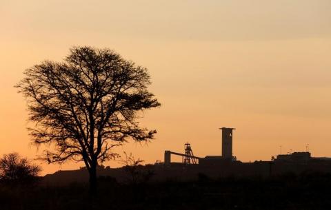 A general shot of Driefontein Gold Mine shaft, located 70 km (43 miles) west of Johannesburg, is seen near Carletonville, South Africa, September 4, 2013. PHOTO BY REUTERS/Siphiwe Sibeko
