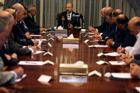 Jordan's designated new prime minister Omar al-Razzaz meets with Union leaders in Amman, Jordan, June 7, 2018. PHOTO BY REUTERS/Ammar Awad