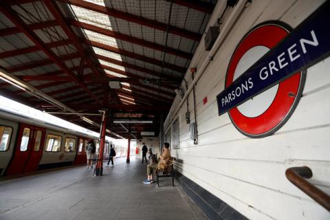 Passengers wait to for a train at Parson's Green Underground station after it reopened following an explosion on a rush hour train yesterday morning, in London, Britain, September 16, 2017. PHOTO BY REUTERS/Peter Nicholls